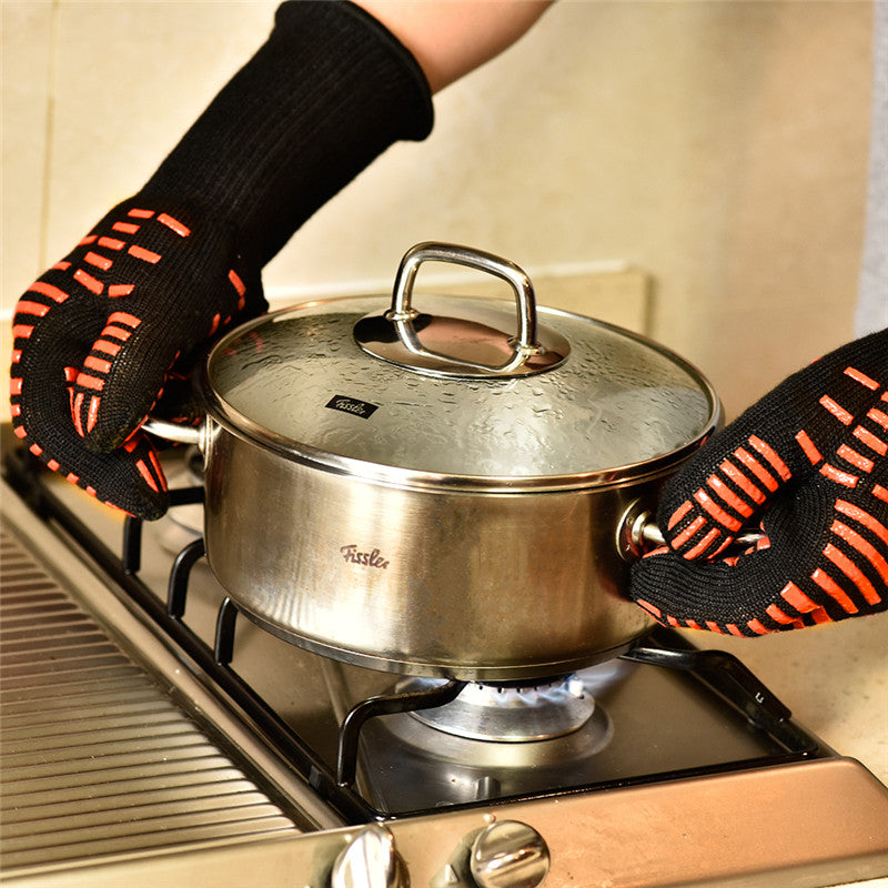 TTLIFE Heat Resistant Thick Silicon Kitchen/Barbecue Glove - The Spiceman